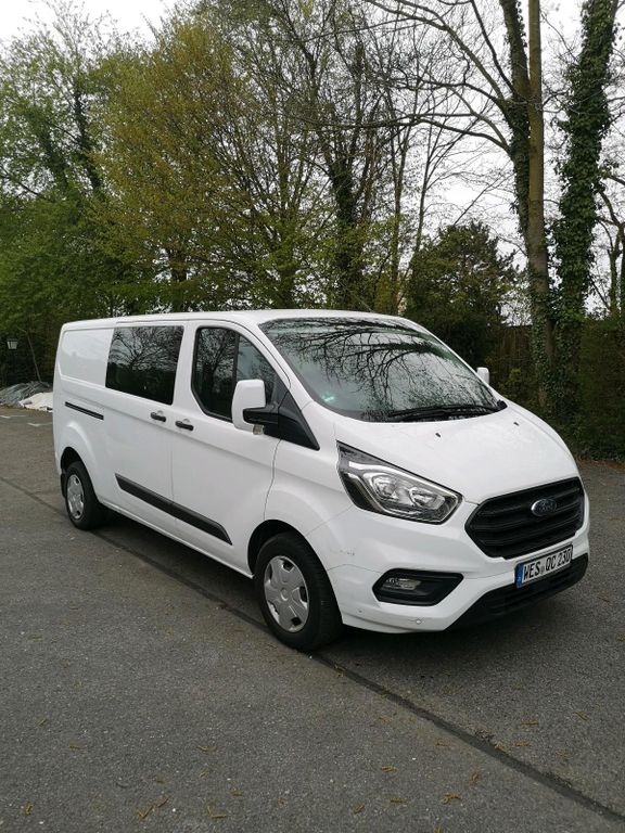 Image of Ford Transit Custom