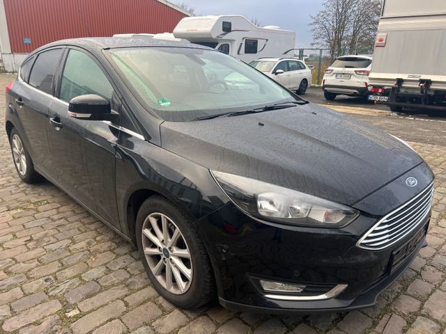 Ford Focus Lim. Titanium 1.0Kamera Zahnriemenschaden