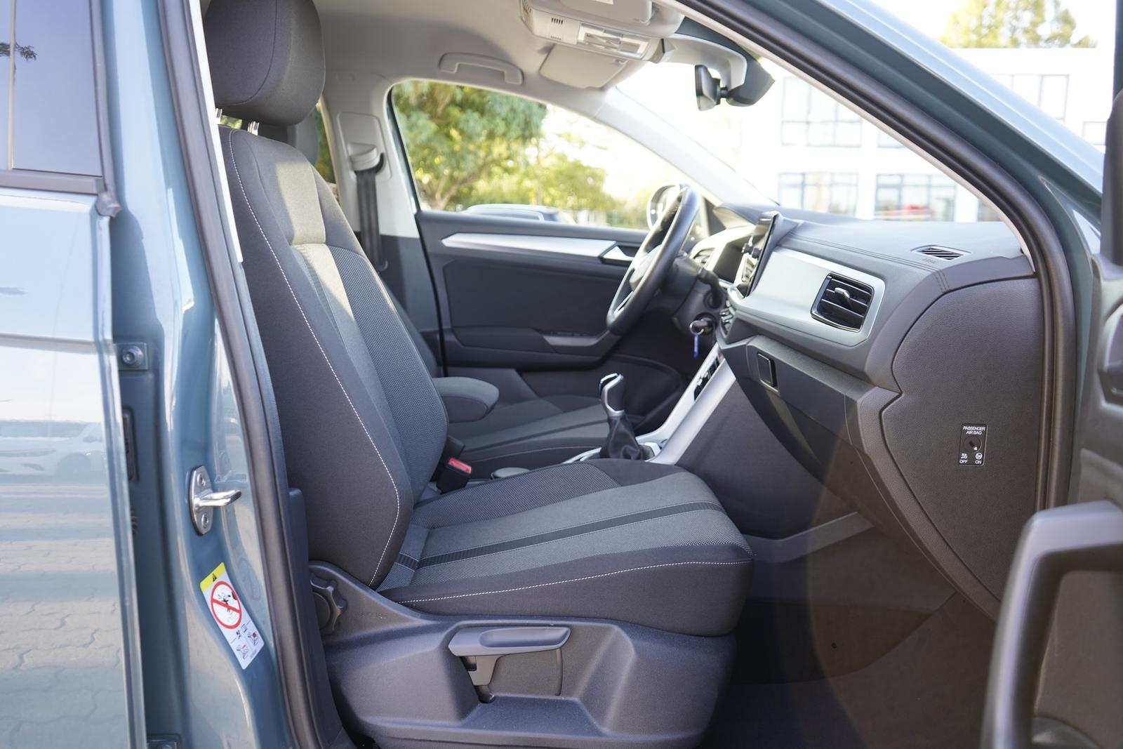 Volkswagen T-Roc 1.0 TSI LED Virtual Cockpit Sitzheizung, миниатюра 28