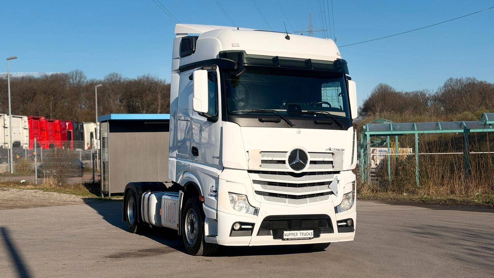 Mercedes-Benz Actros 1945 Big Space Retarder ACC Modell 2019