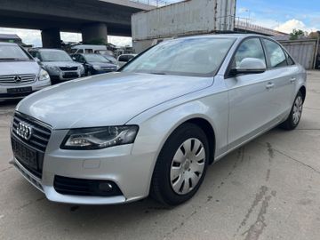 Audi A4 - 1
