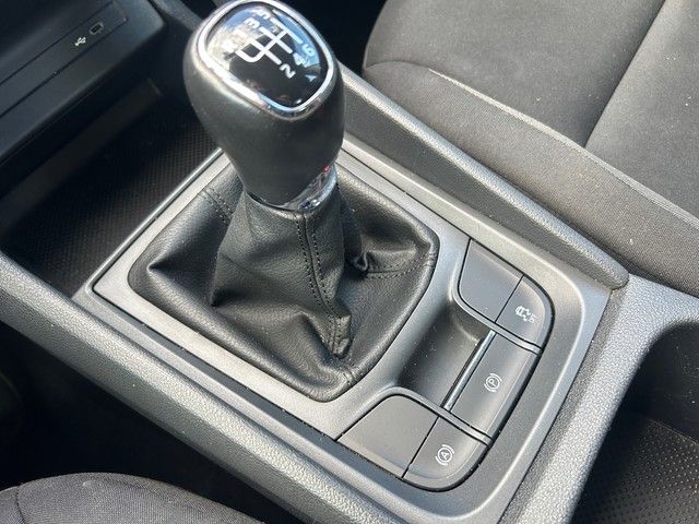 Fahrzeugabbildung SKODA Karoq 1.0TSI Active LED+TEMPOMAT+EPH+++