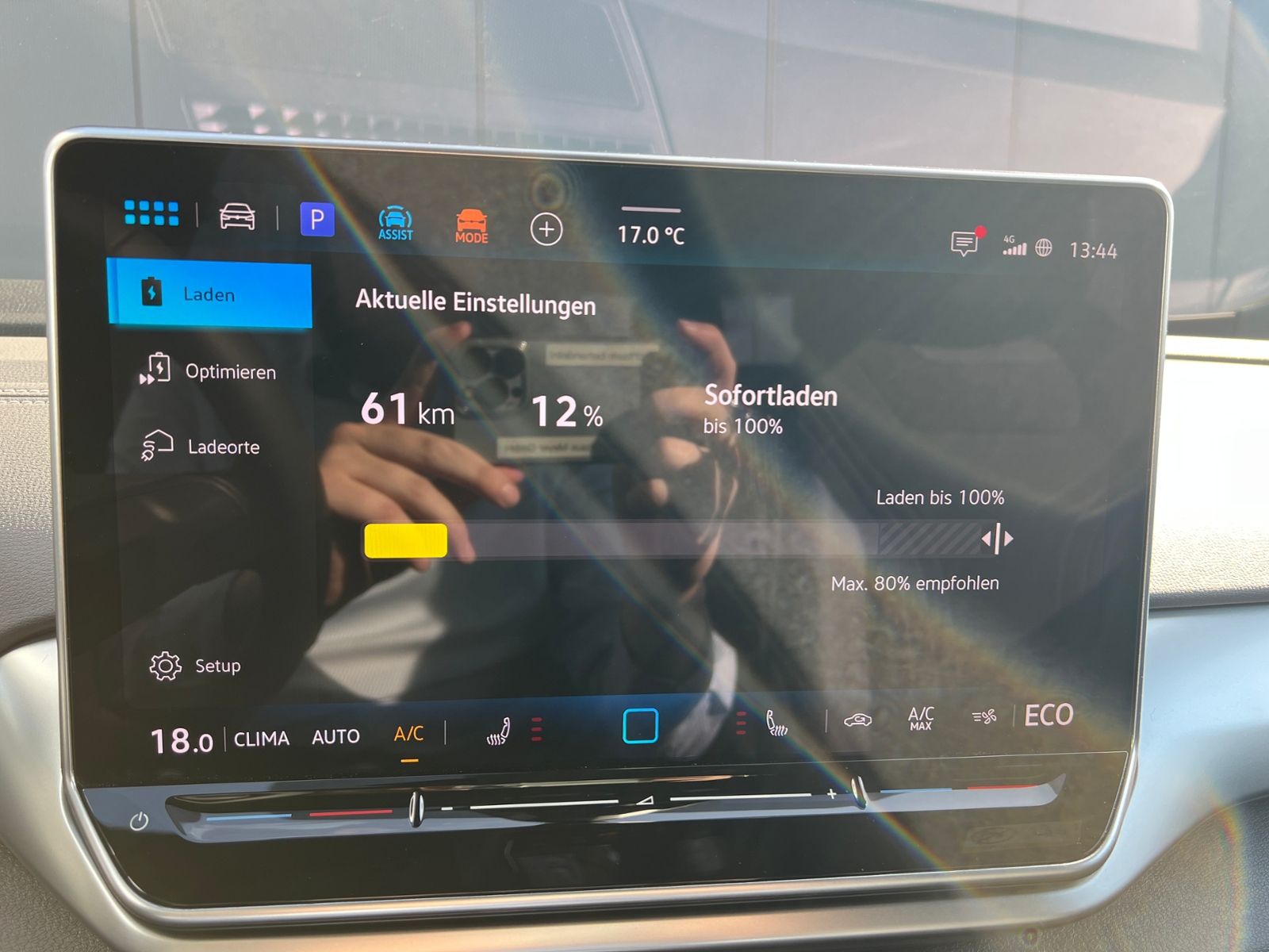 Fahrzeugabbildung Volkswagen ID.4 Pro 210 kW *Infotainment-Paket, Design-Pake