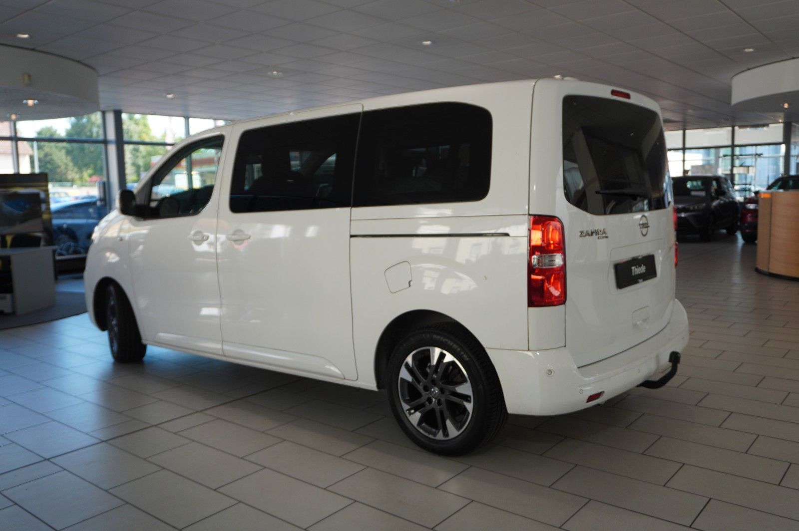 Fahrzeugabbildung Opel Zafira Life 2.0D EDITION "M" NAVI/KAMERA/HUD/AHK