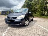Renault Grand Scenic - Renault Grand Scenic aus 2008
