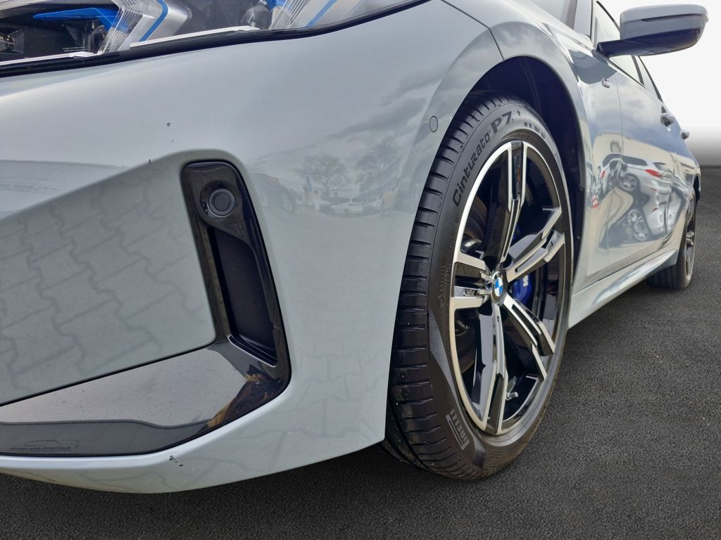 BMW 320 - Bild 7