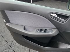 Renault Clio V 1.6 E-TECH Hybrid 145 Techno (EURO 6d)