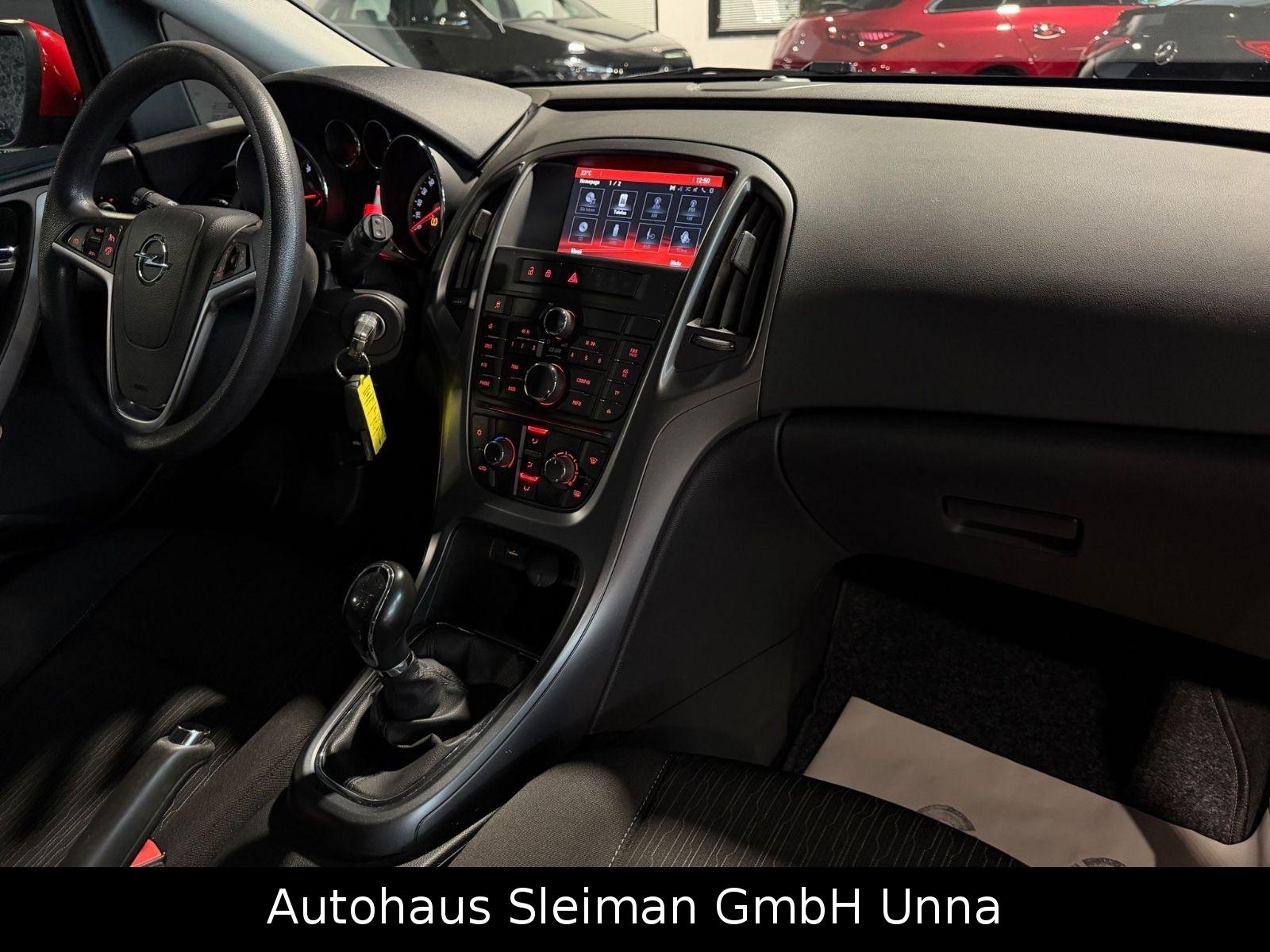 Opel Astra 2015 — photo 15