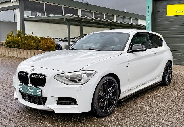 BMW M135 i xDrive Navi.SHZ.Harman-Kardon Memory