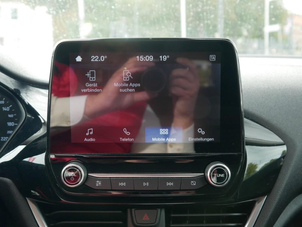 Ford Fiesta 1.0 Titanium LED Android Apple Tempomat