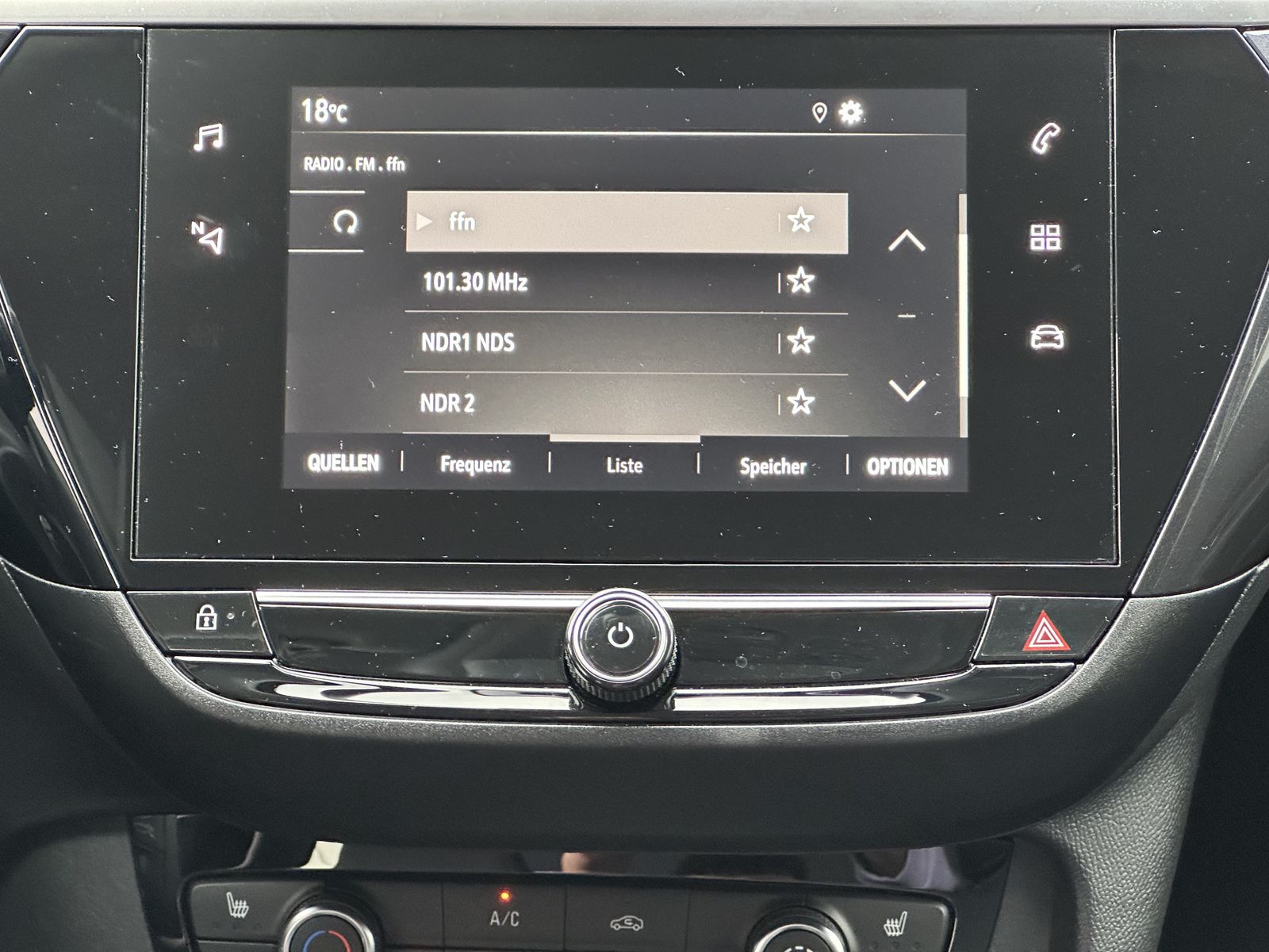 Fahrzeugabbildung Opel Corsa 1.2 5-Türer Elegance LED+DAB+SHZ+EPH+TEMP