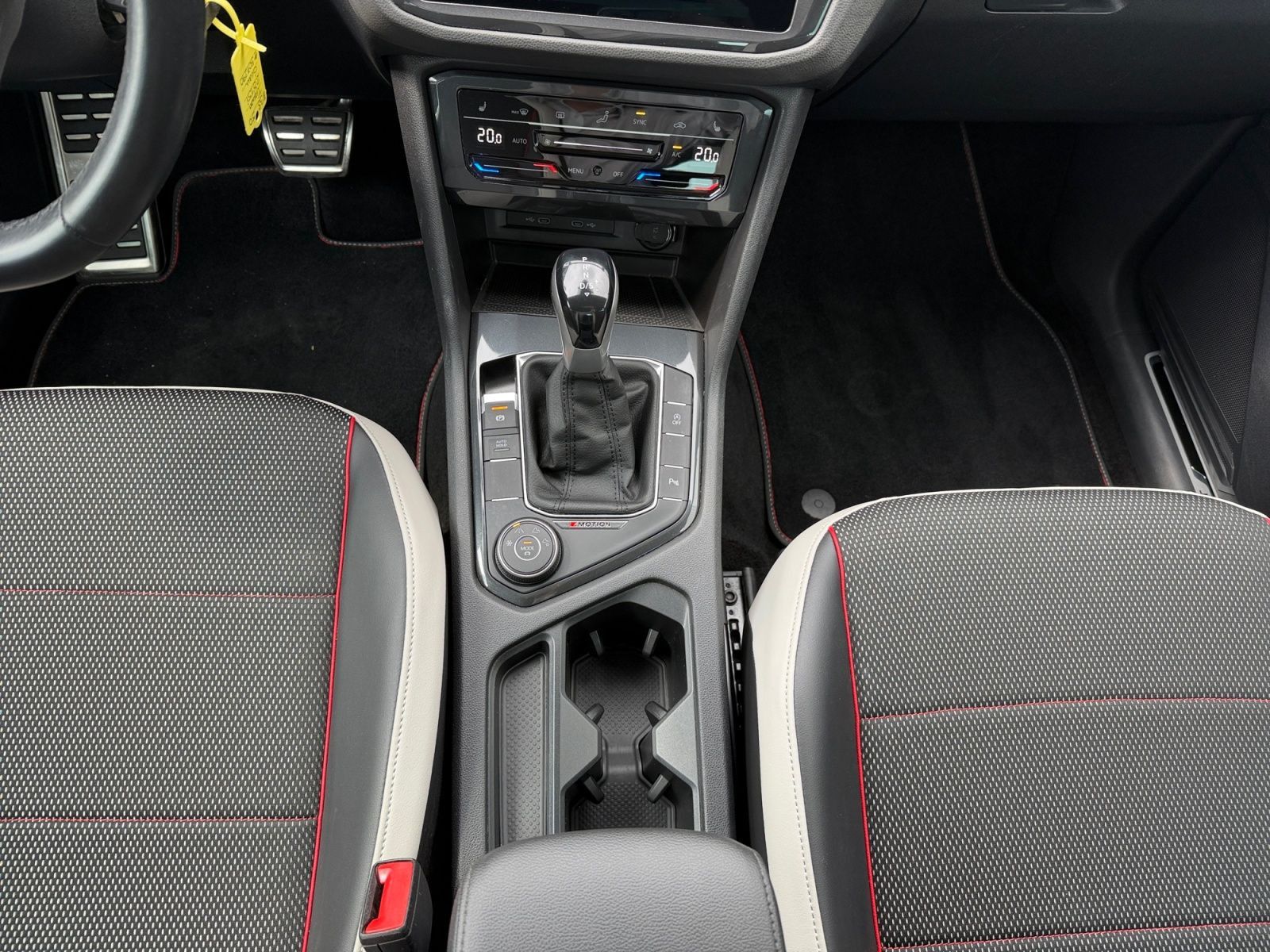 Volkswagen Tiguan - Bild 12