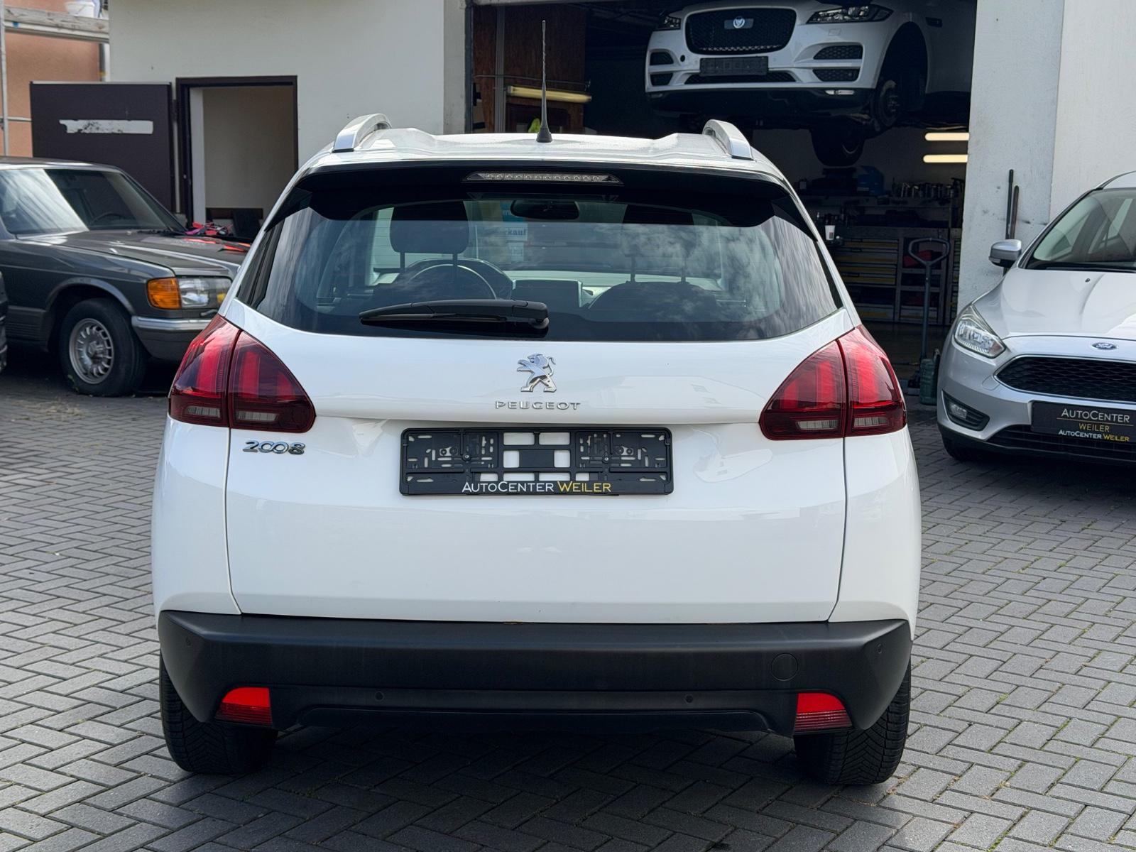 Peugeot 2008 1.2 Aut.*Wenig KM*Top Zustand*2.Hand*