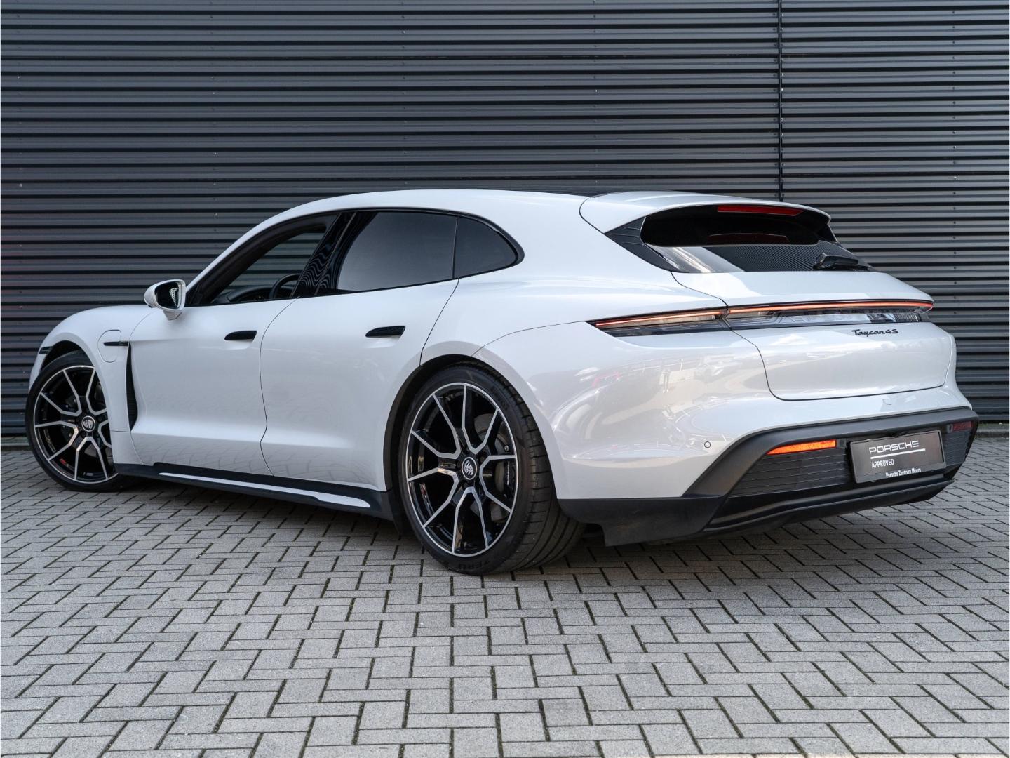 Porsche Taycan 4S Sport Turismo  21'' BOSE uvm.