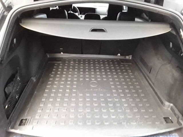 Fahrzeugabbildung Mercedes-Benz E 400d 4M AMG+Burm+Pano+AHK+Distr+Memory+Night