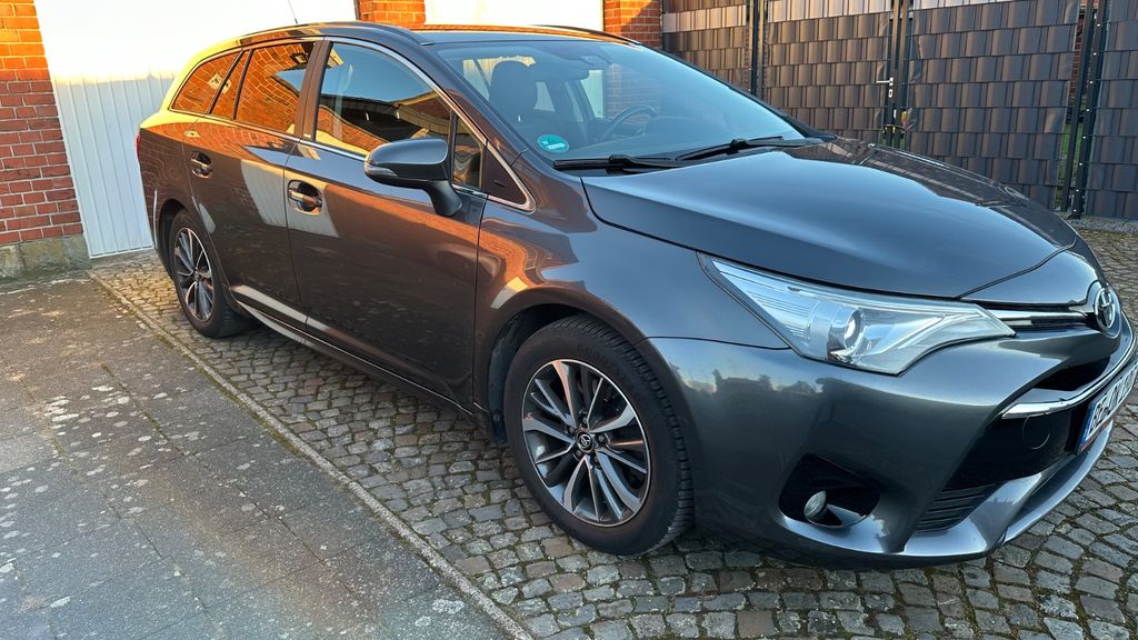 Image of Toyota Avensis