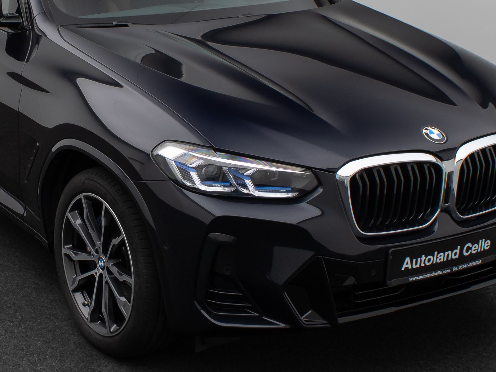 Fahrzeugabbildung BMW X3 M40i Individual HUD H/K Kamera Panorama Voll