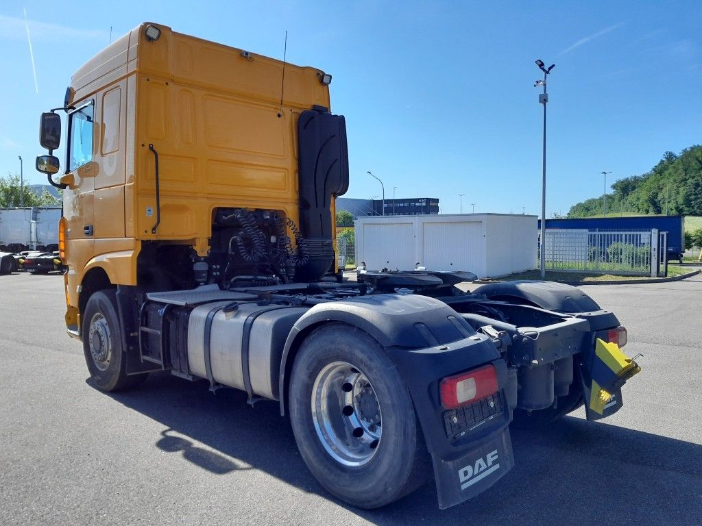 Fahrzeugabbildung DAF FT XF 530 SC PXP, 4x4, Kipphydraulik