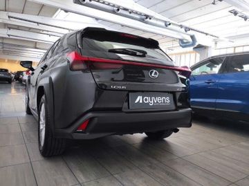 Lexus UX - 5