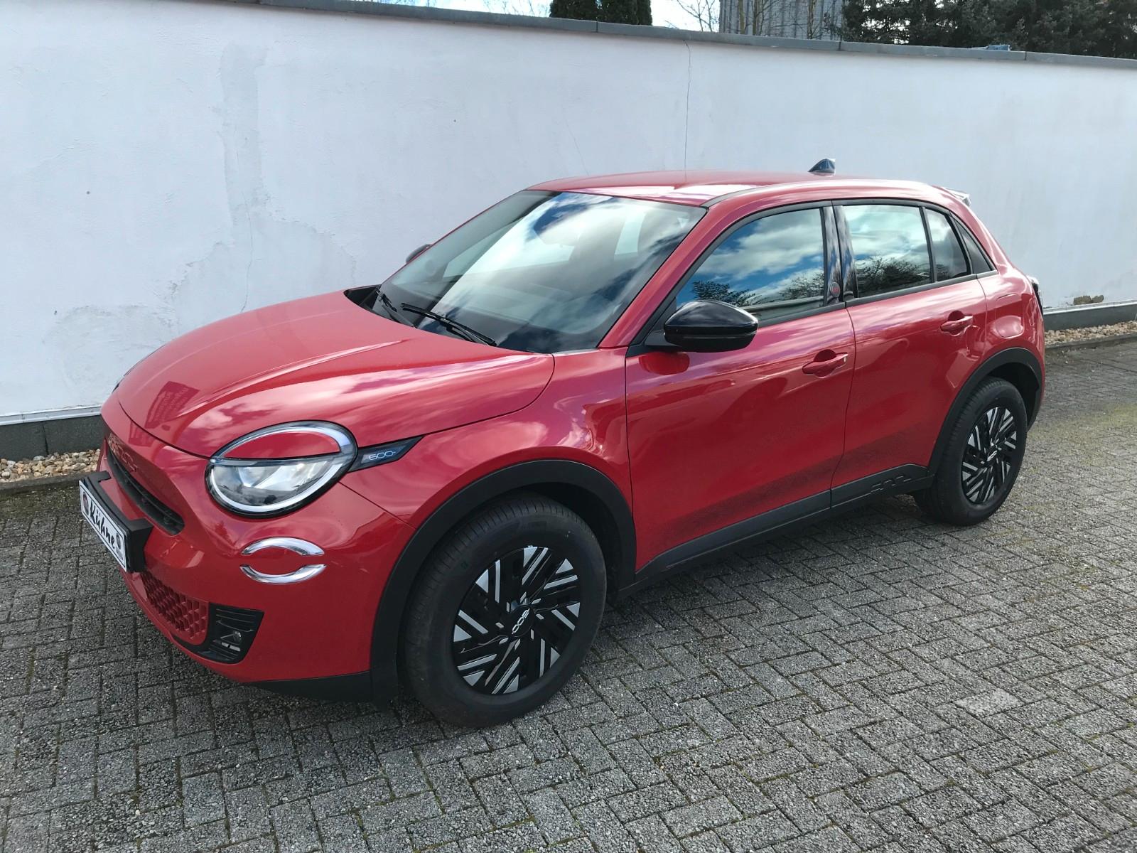 Fiat 600e (RED)