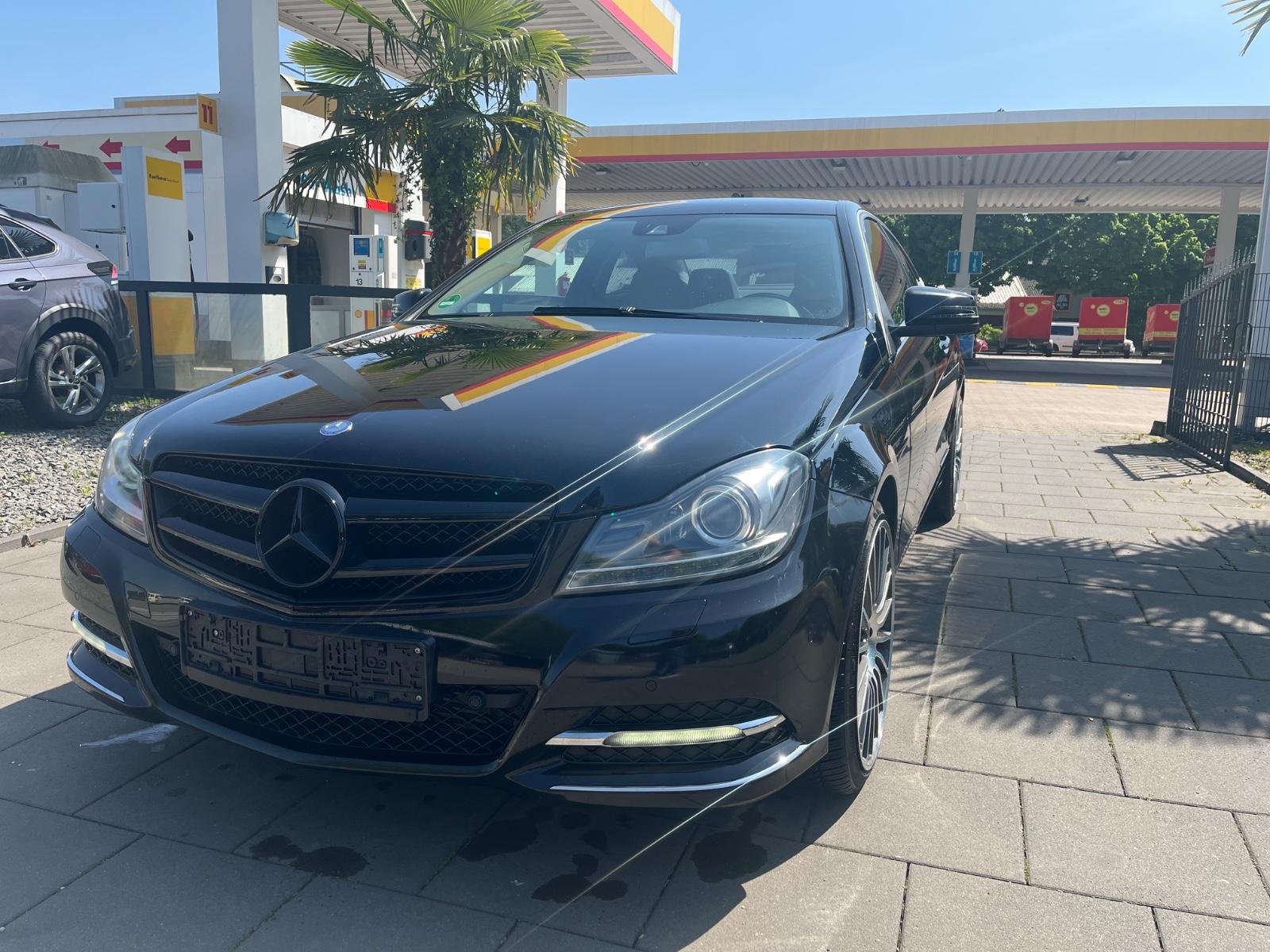 Mercedes-Benz C 220 Coupe Edition 1 AMG Automatik