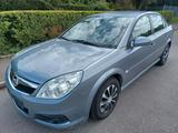 Opel Vectra 1.8 - Anhängerkupplung - Opel Vectra mit Benzin-Antrieb: Limousine, 1.8