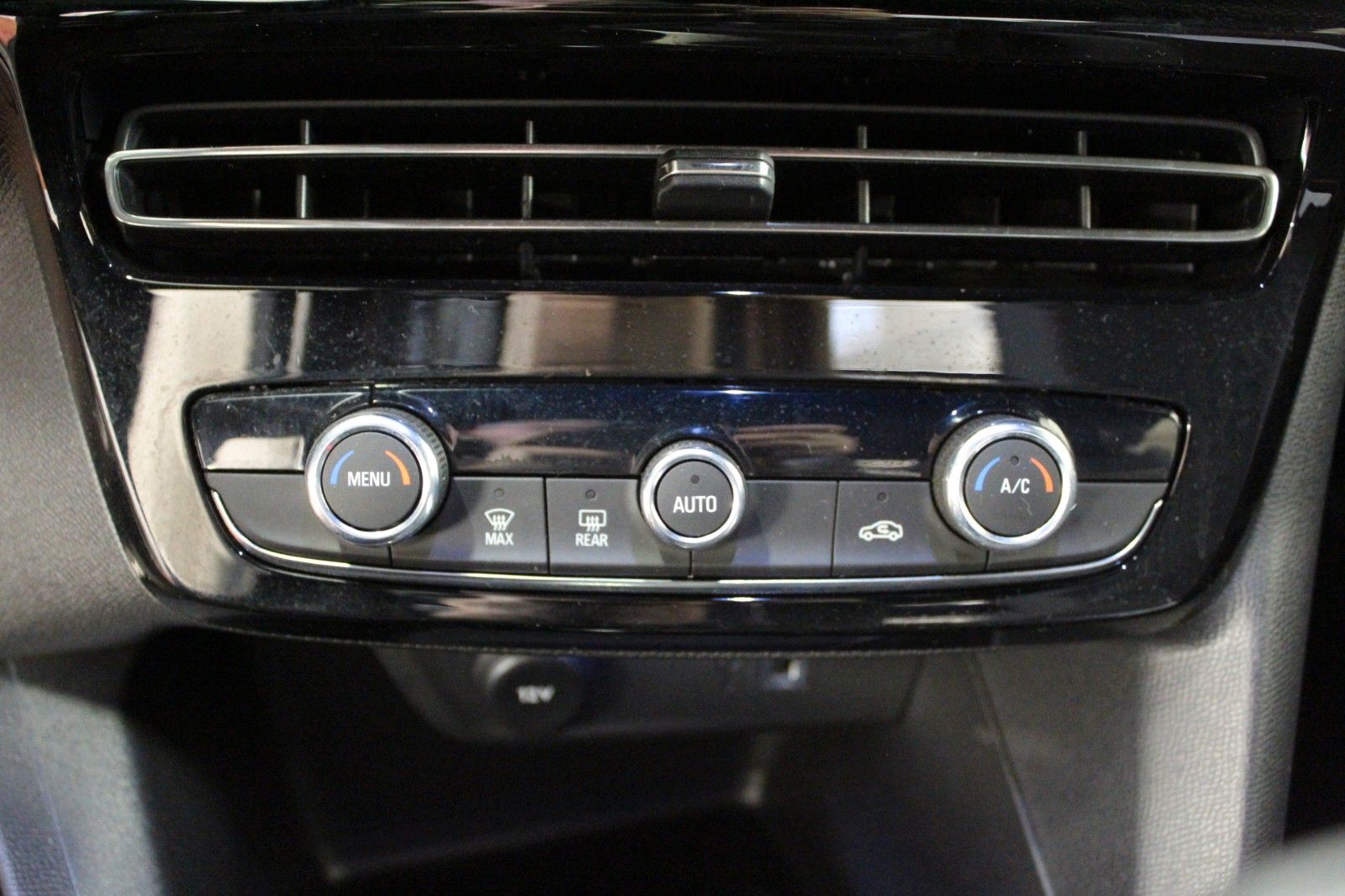 Fahrzeugabbildung Opel Mokka 1.2 Turbo GS Line