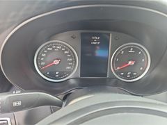 MERCEDES-BENZ C 200 Navi 360 Kamera LED El. Heckklappe Mehrzon