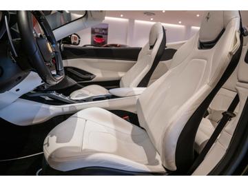 صورة مصغرة 18 لـ 2018 Ferrari PORTOFINO