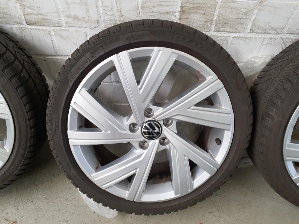 Volkswagen Golf GTI 2.0 TSI 180kW Klima*Tempo*Nav*PDC*SH