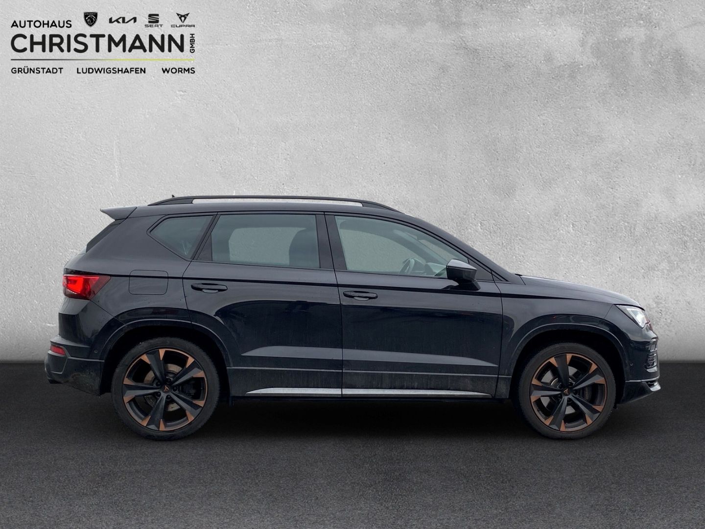 Fahrzeugabbildung CUPRA Ateca VZ 4Drive AD AHK-klappbar Navi Digitales C