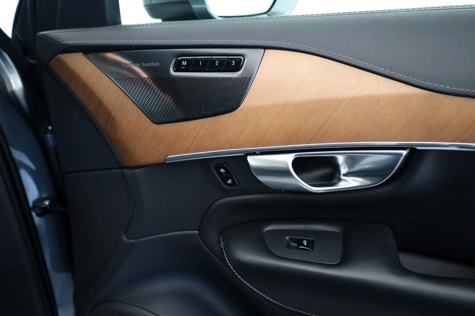 Fahrzeugabbildung Volvo XC90 Inscription AWD Leder,Navi,Panorama,Kamera