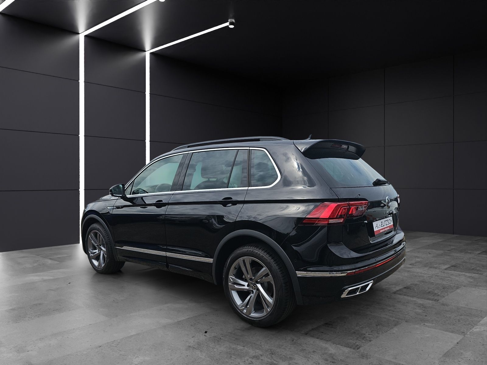 Fahrzeugabbildung Volkswagen Tiguan TDI R-Line DSG