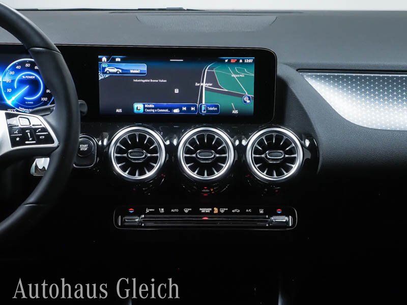 Fahrzeugabbildung Mercedes-Benz EQA 250 + Progressive Navi/Distronic/Klima/LED/B