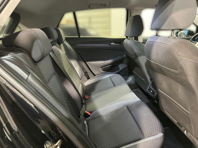 Golf VIII 2.0 TDI DSG IQ.LIGHT+PANO+AHK+HUD+ACC+