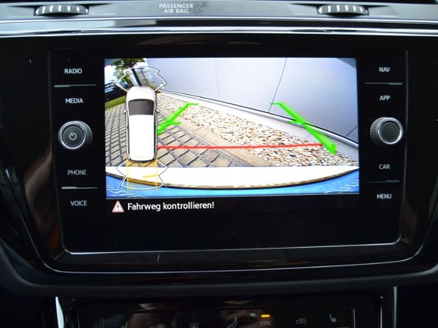 Touran 1.5 TSI DSG Highline BLACK-STYLE/7-SITZER