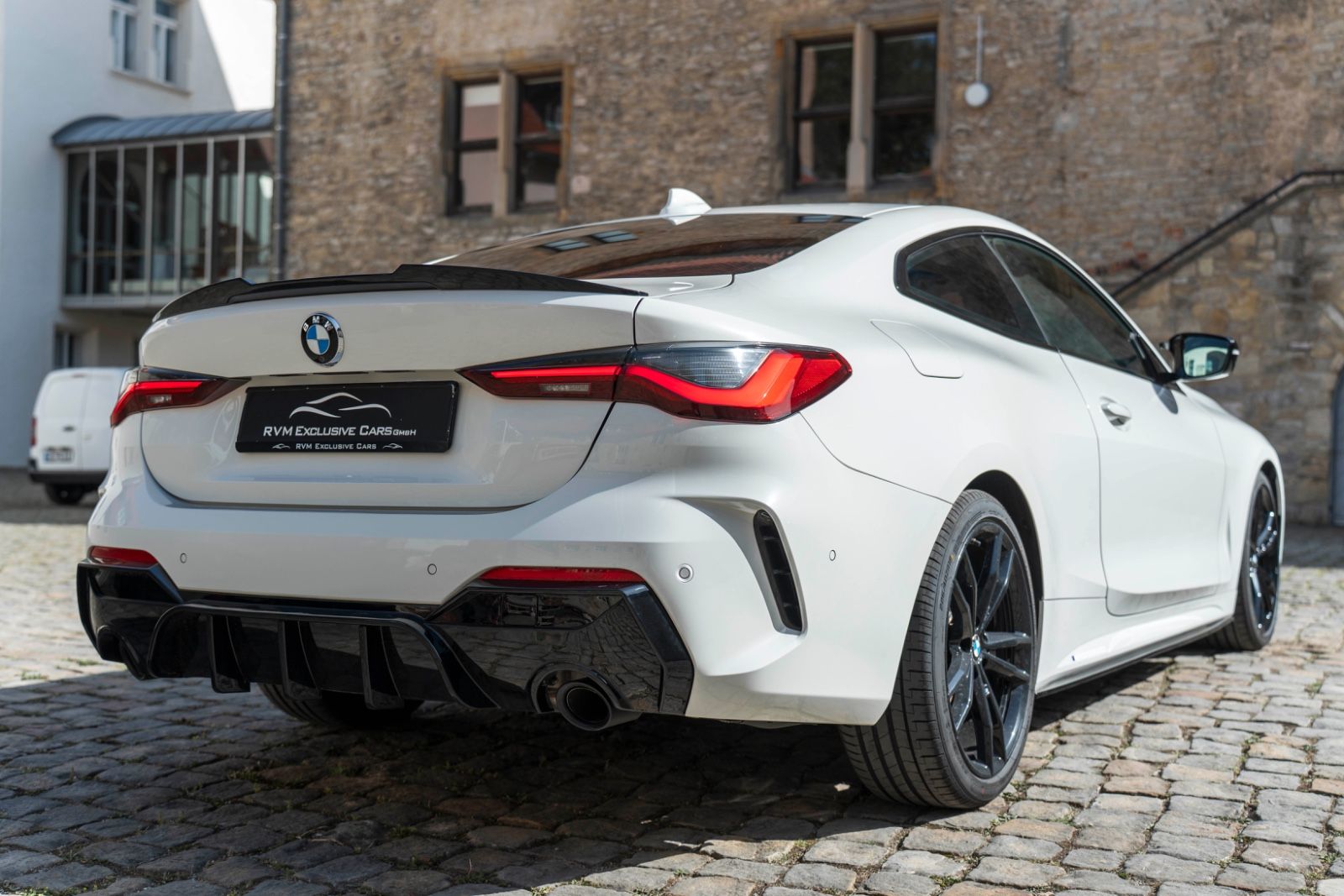 Fahrzeugabbildung BMW 430i Coupé M Sportpaket HUD LED KAM HIFI ACC