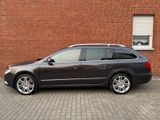 Skoda Superb Combi Ambition 1.4 Klimaaut"Navi"SiHz"PDC - Skoda Superb aus 2011
