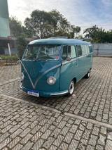 Volkswagen T1 mit Faltdach und Winkern - Volkswagen T1: Kleinbus