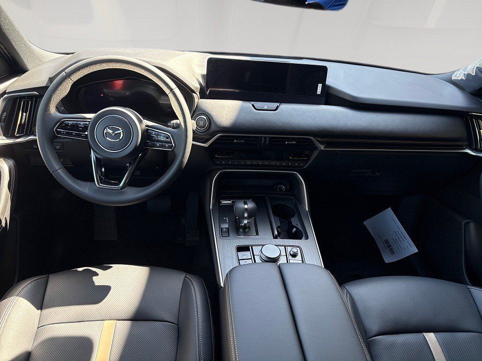 Fahrzeugabbildung Mazda CX-80 3.3d 254PS AWD Homura PANO CAHO