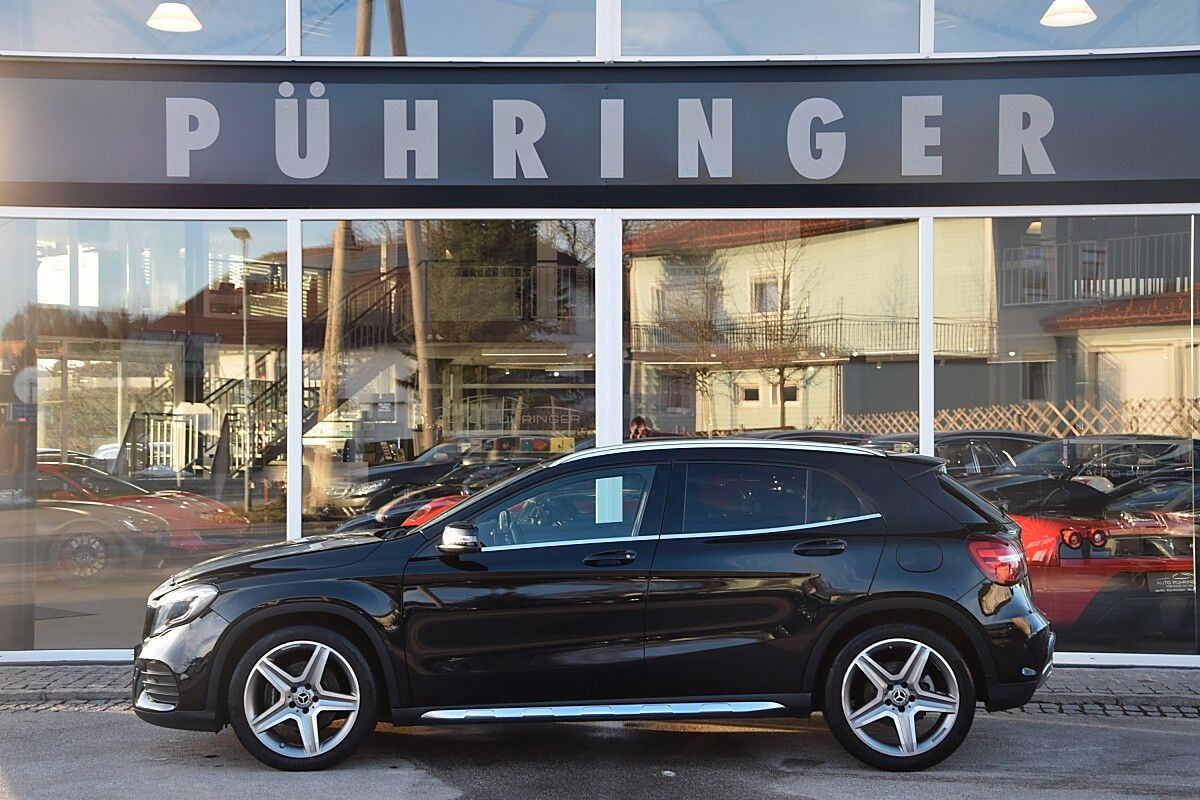 MERCEDES-BENZ GLA 220 d 4MATIC Aut. *AMG-Line*