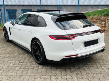 Porsche Panamera - 11