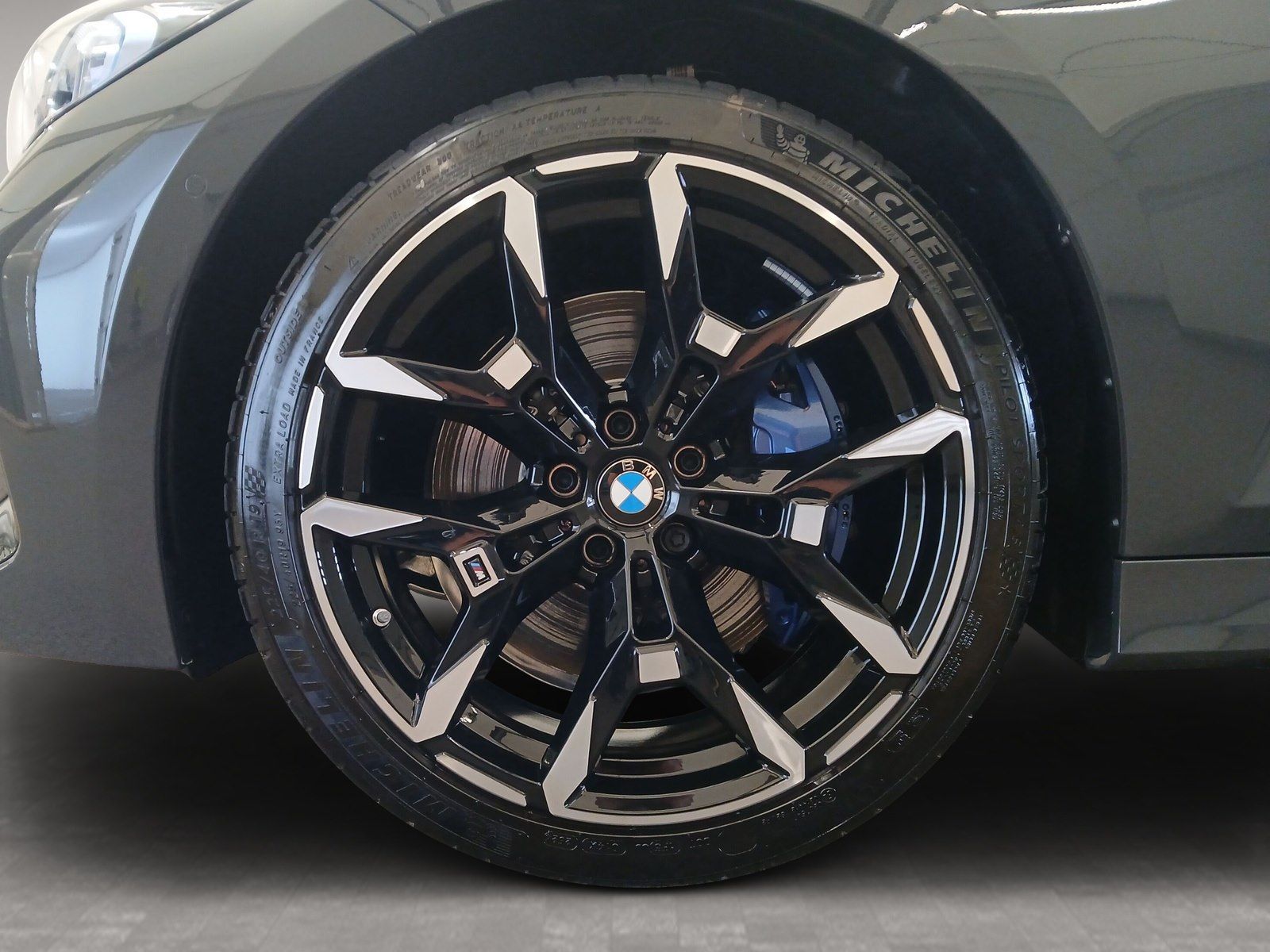 BMW 320 - Bild 6
