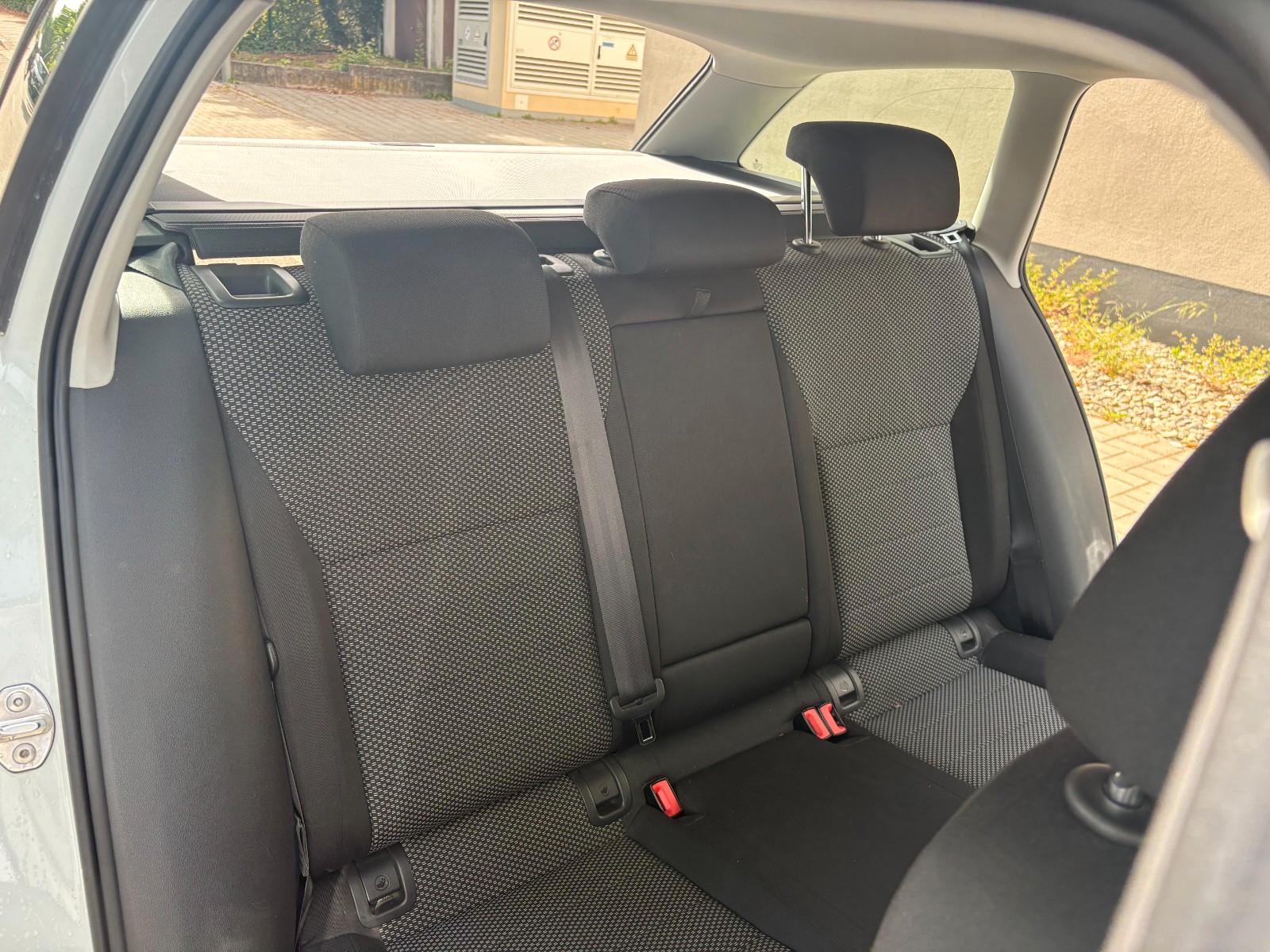 Skoda Octavia 2015 — photo 12