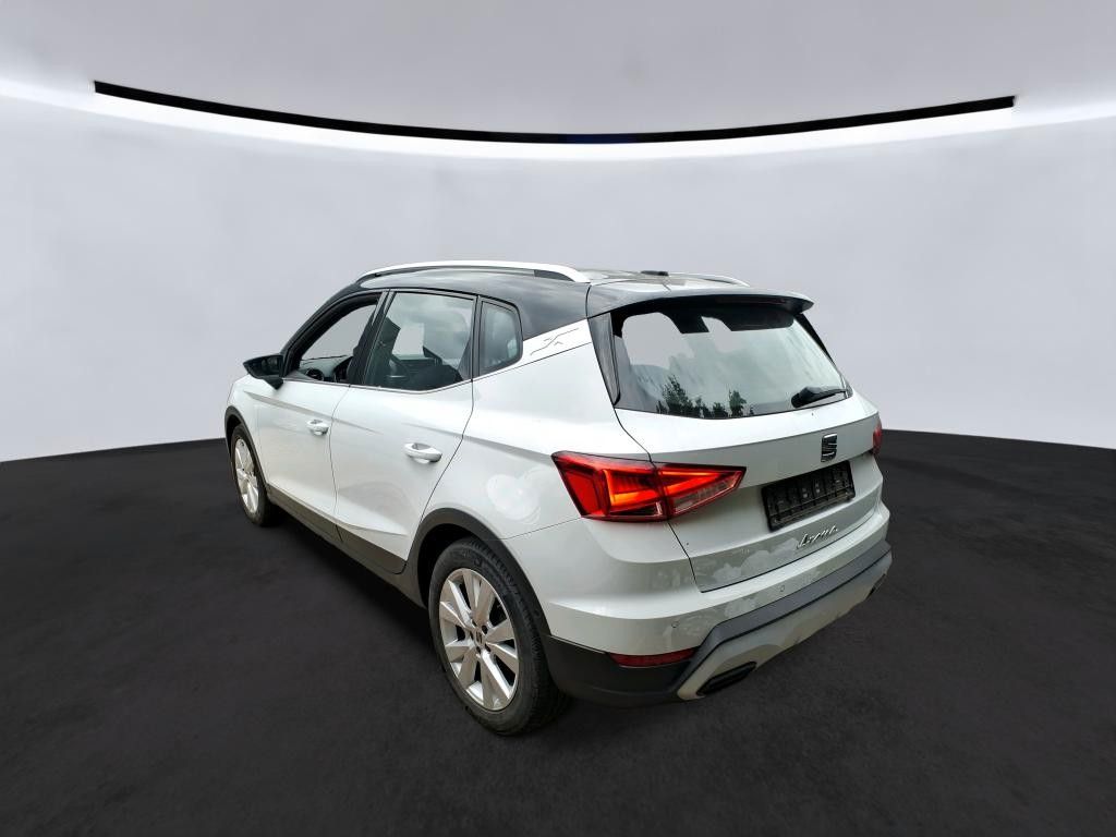 Fahrzeugabbildung SEAT Arona 1.0 TSI Xperience *Voll-LED*NAV*ACC*KAM*
