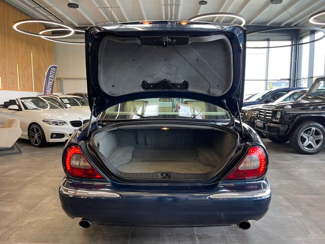 Jaguar XJ 2.7 D XJ6 Sovereign *Klima*Navi*PDC*Bluetooth