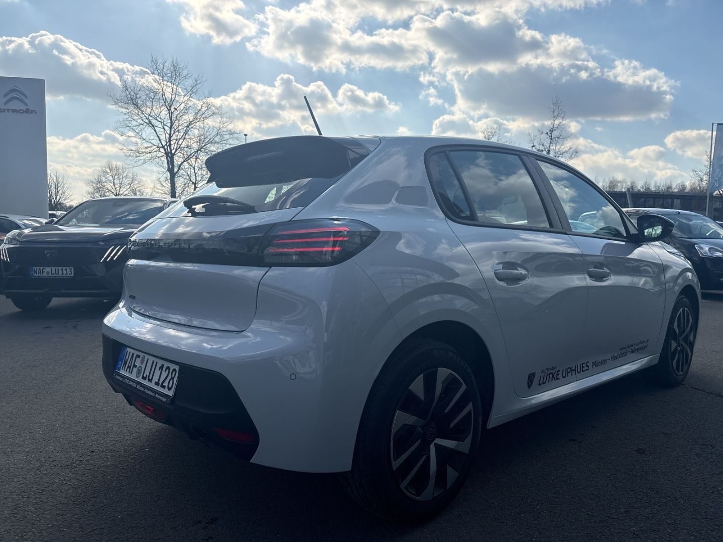 Peugeot 208 - Bild 6