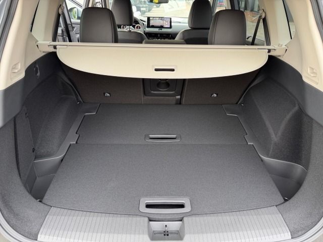 Fahrzeugabbildung Nissan X-TRAIL 1.5 VC-T MHEV 163 PS Xtronic 4x2 N-Conne