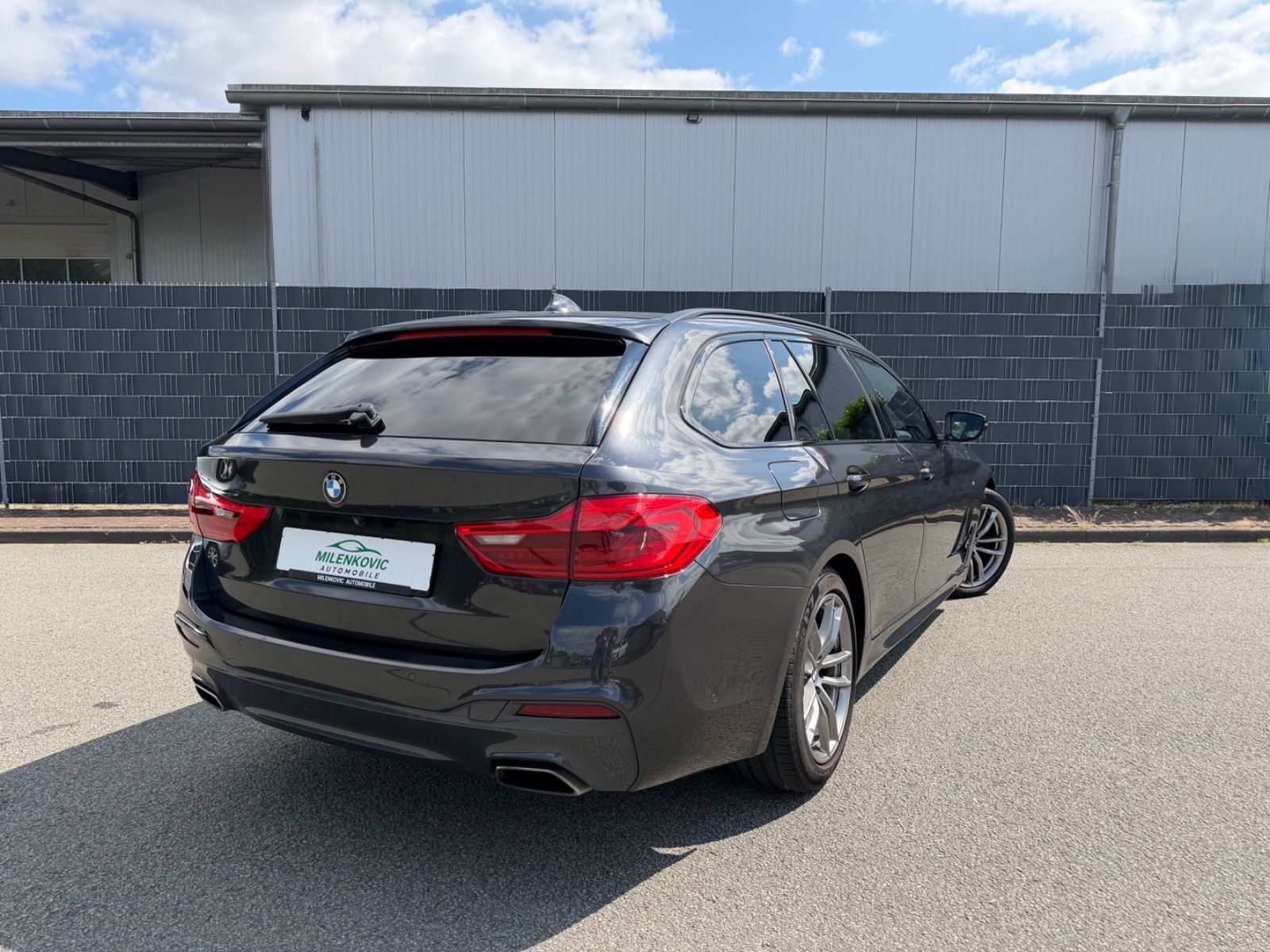 BMW 530d xDrive MSPORT LEDER RFK LED NAVI SHZ SHADOW foto 2