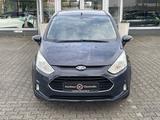 Ford B-Max B-MAX Titanium - Ford B-Max: Van
